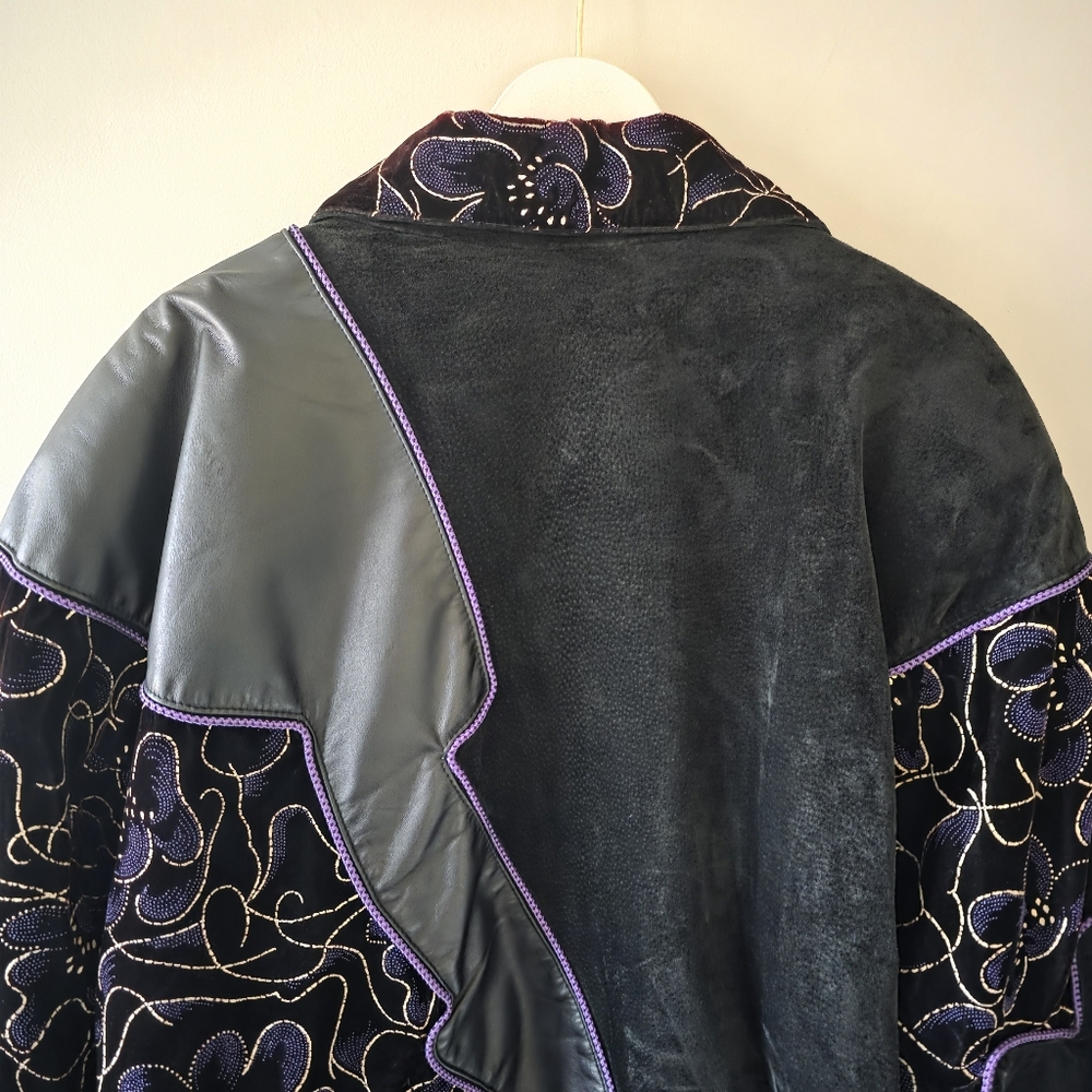 Alia L Vintage 80s 90s Eclectic Retro Leather Suede & Velvet Bomber Jacket - Picture 10 of 16